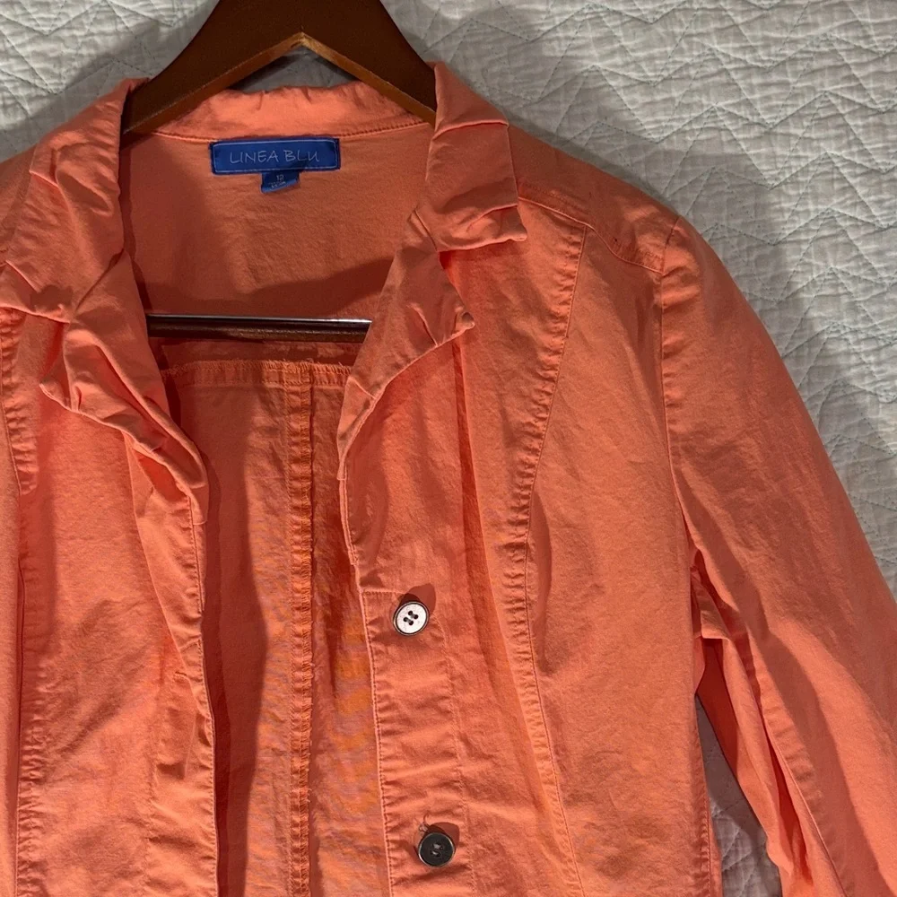 Chic Coral Blazer - Picture 3 of 7